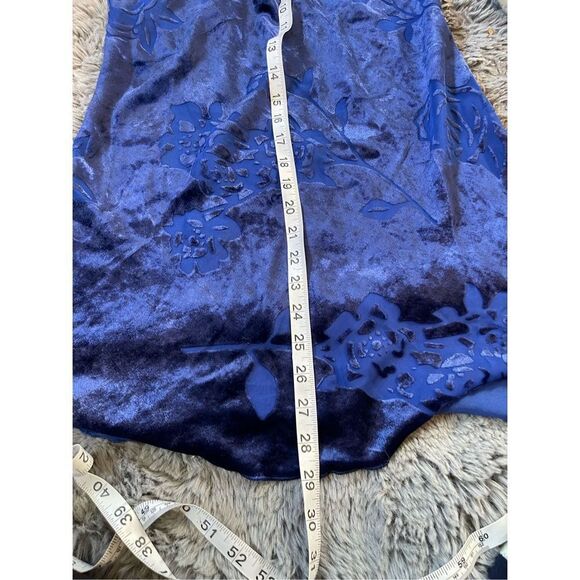 Vintage 80s velour burnout rose print lingerie size small - Picture 2 of 7